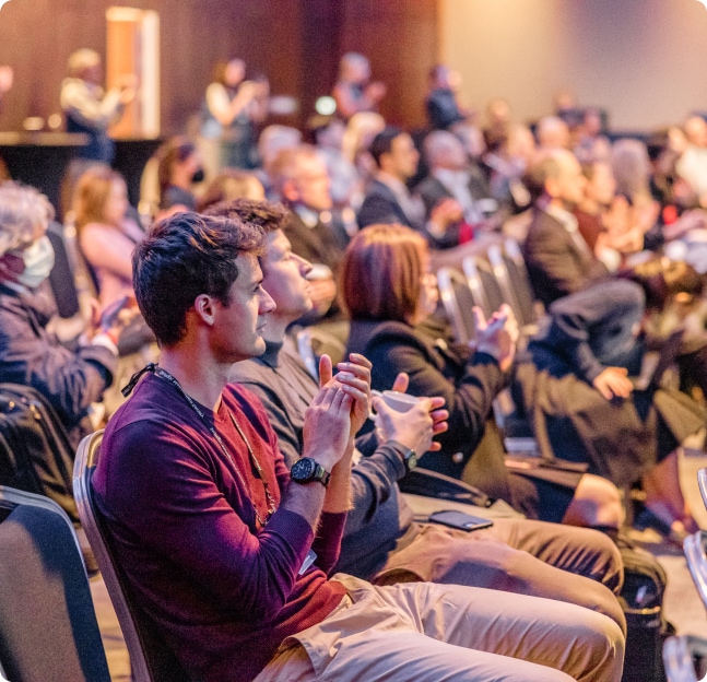 Conference Audioences clapping