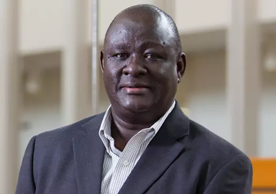 Dr. William Yimbo